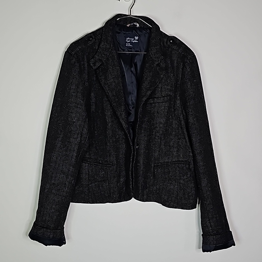 American Eagle XL black and gray wool blazer